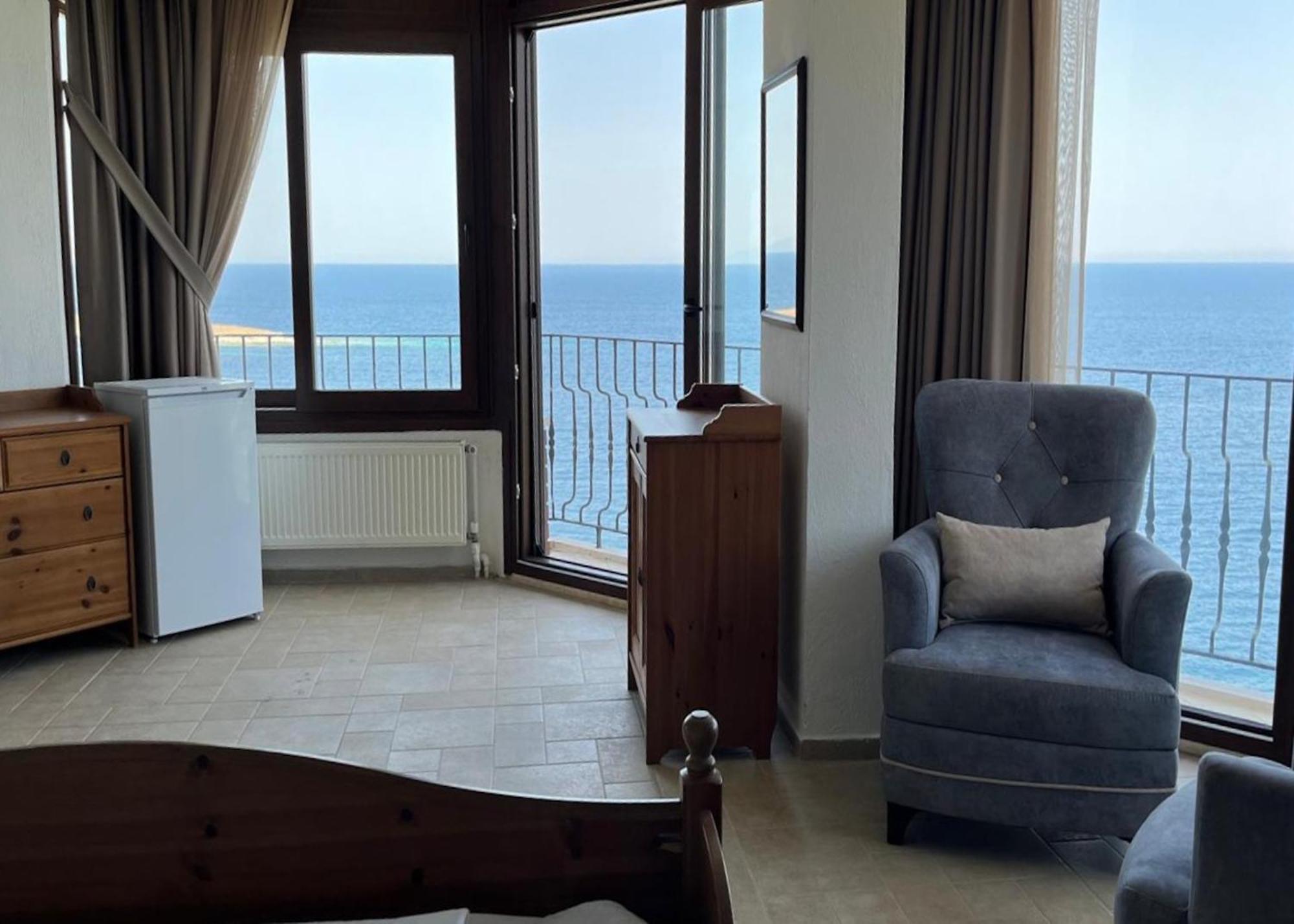 קרבורון Nergis Hotel מראה חיצוני תמונה