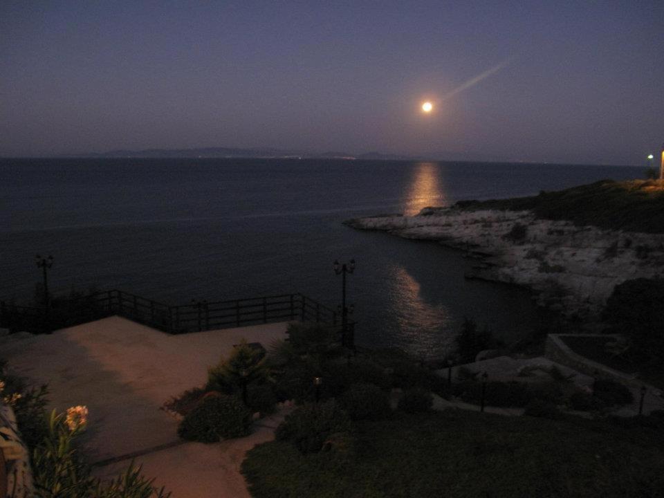 קרבורון Nergis Hotel מראה חיצוני תמונה