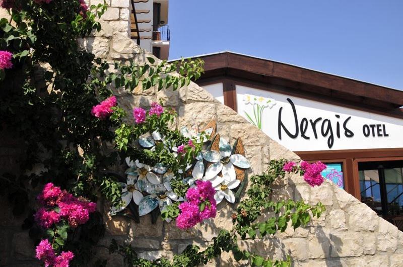קרבורון Nergis Hotel מראה חיצוני תמונה