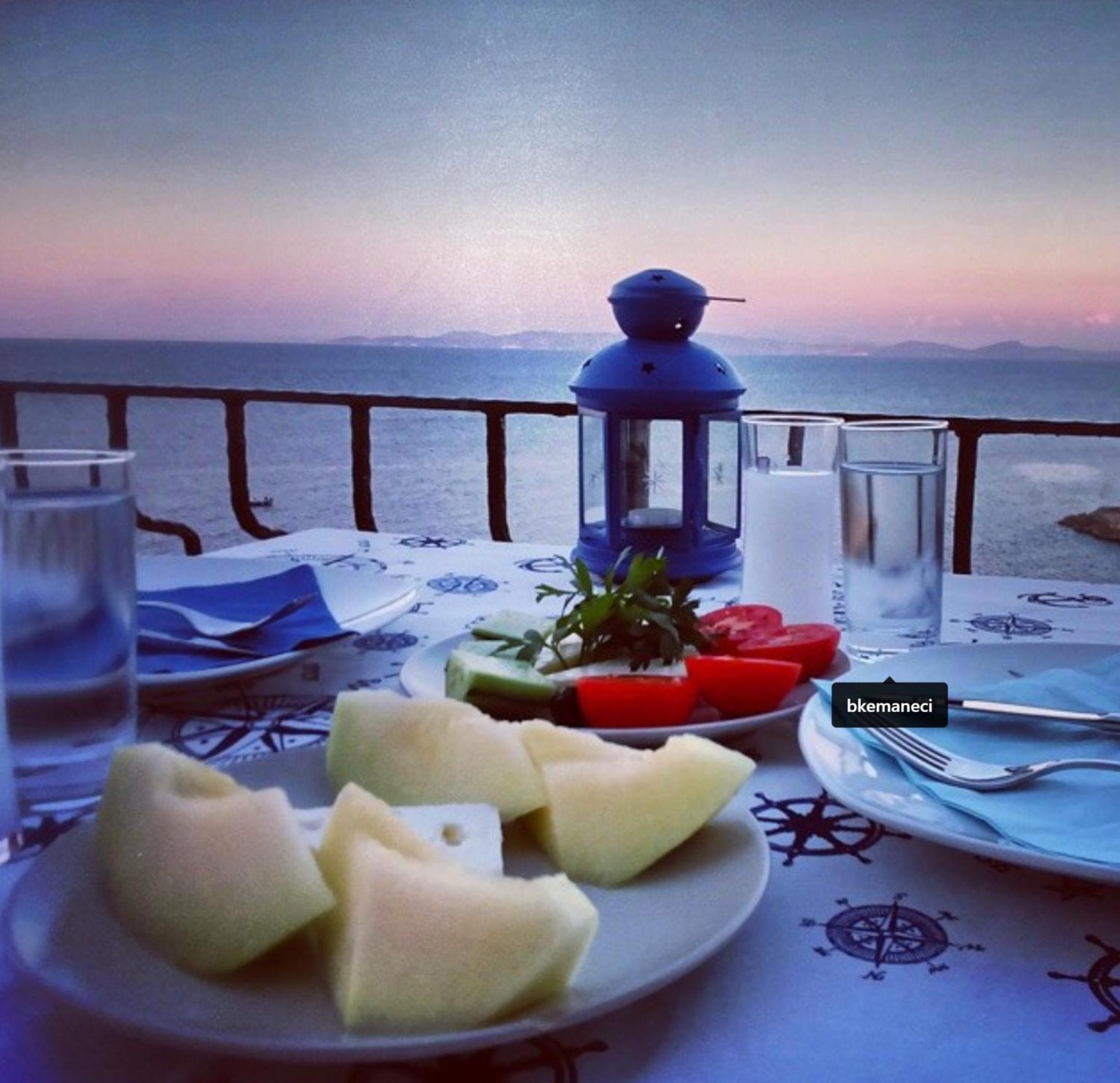 קרבורון Nergis Hotel מראה חיצוני תמונה